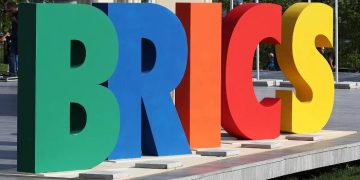 CREATOR: gd-jpeg v1.0 (using IJG JPEG v62), quality = 90