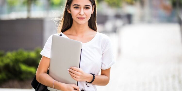 Фото: theredpen.in